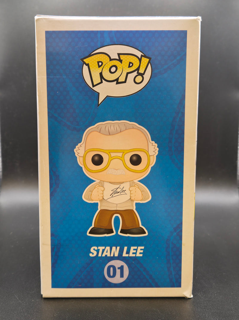 Stan Lee - Convention Exclusive.com